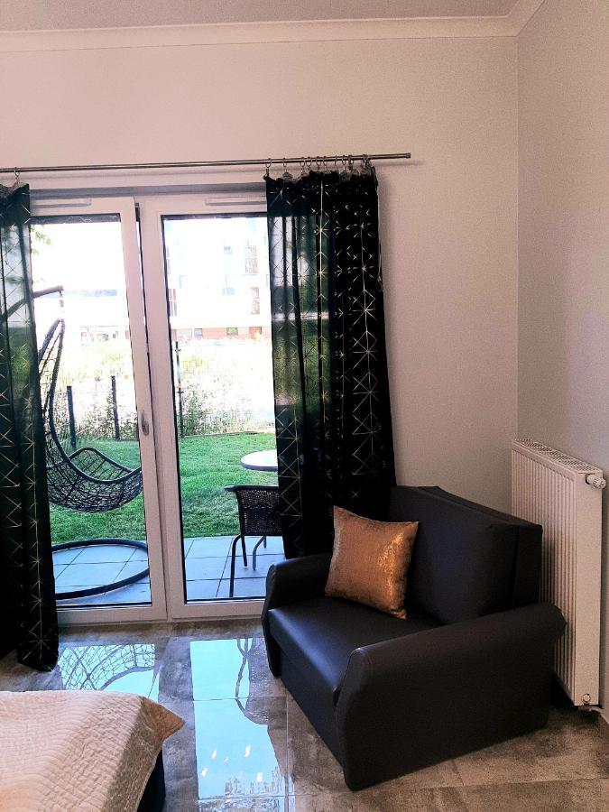 Na Grobli 20 Apartament Z Ogrodkiem 弗罗茨瓦夫 外观 照片