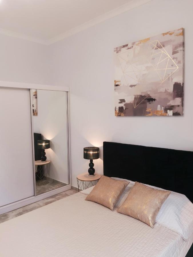 Na Grobli 20 Apartament Z Ogrodkiem 弗罗茨瓦夫 外观 照片