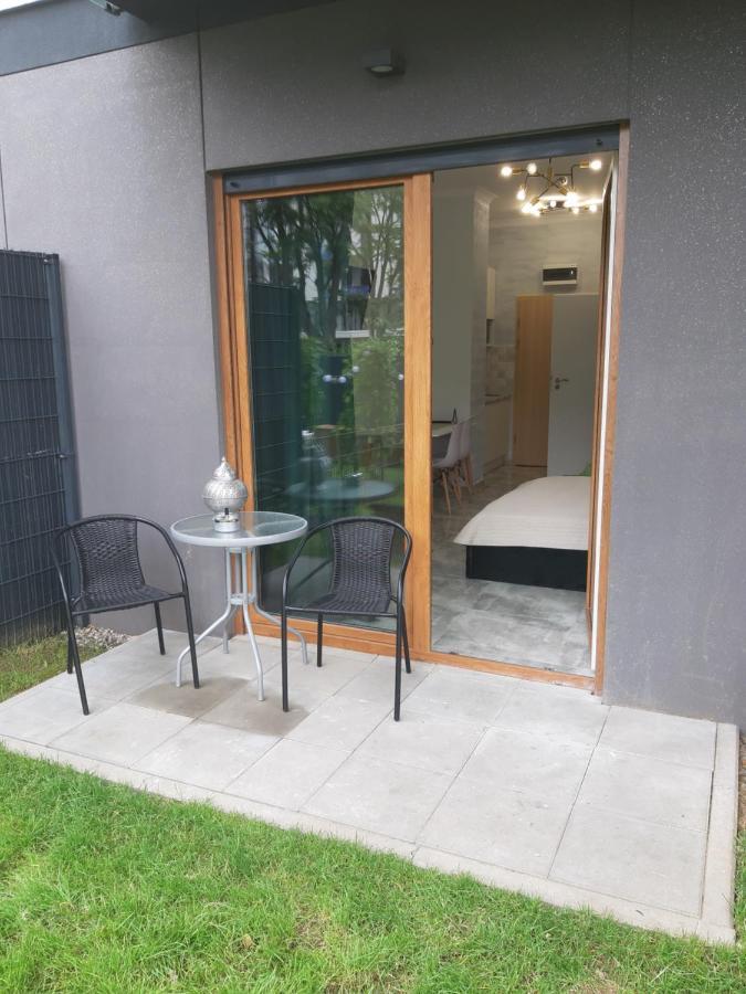 Na Grobli 20 Apartament Z Ogrodkiem 弗罗茨瓦夫 外观 照片